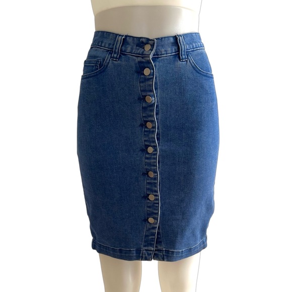 Seed Heritage Dresses & Skirts - Seed Heritage Button Front Stretch Denim Skirt - Size 6
